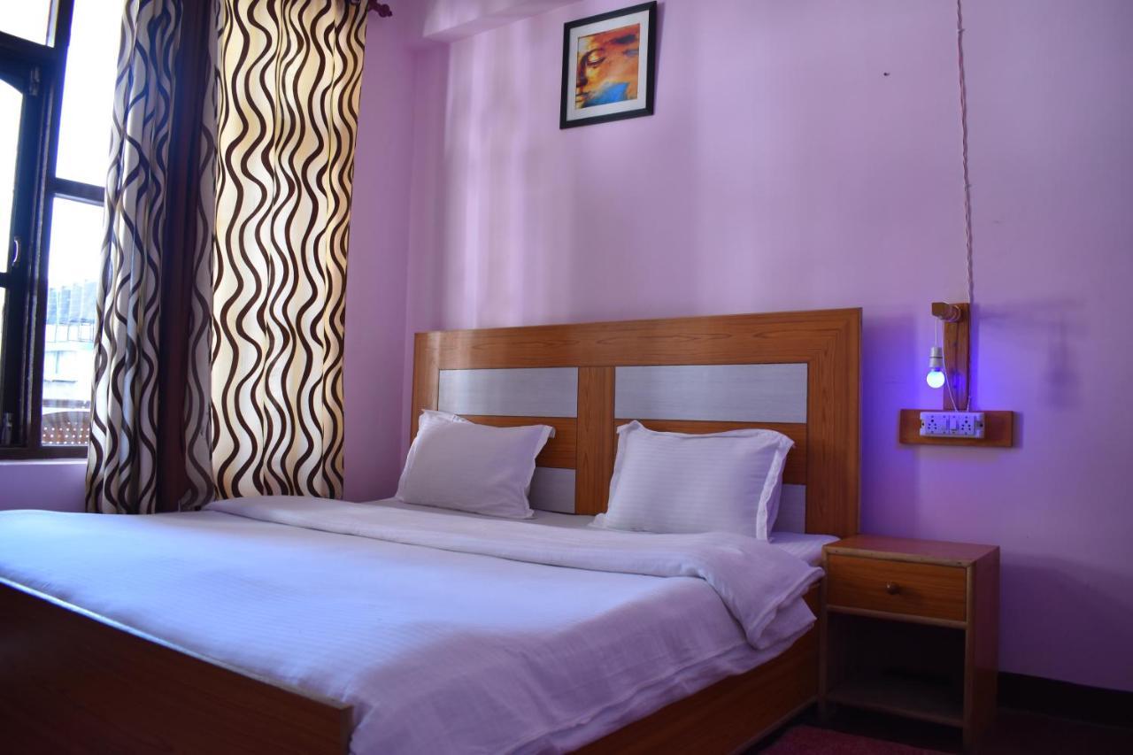 Hostel Who Needs Map Mcleodganj McLeod Ganj Exterior foto